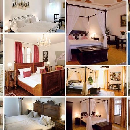 Restaurant Dicker Mann Hotel Zum Blauen Krebs Regensburg Ngoại thất bức ảnh